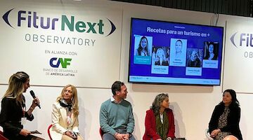 La directora de la Fundación Starlight participa en la mesa de FiturNext sobre regeneración del Turismo en +