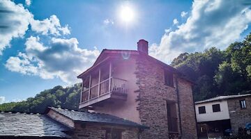 Lar da Cima, nuevo Alojamiento Starlight en el corazón de la montaña lucense