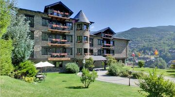 Abba Xalet Suites suma las estrellas a su experiencia de montaa como Alojamiento Starlight