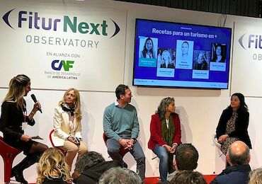 La directora de la Fundación Starlight participa en la mesa de FiturNext sobre regeneración del Turismo en +
