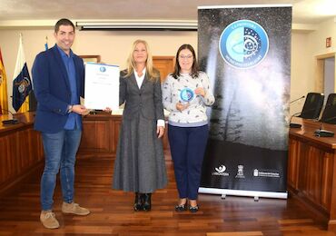 La Frontera recibe el certificado de Municipio Starlight