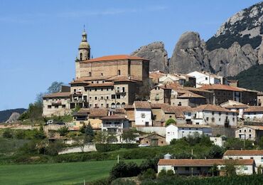 Torralba del Río, el nuevo Pueblo Starlight tiene estrellas hasta en su escudo