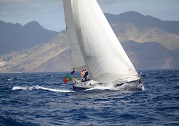 Madeira Sunkiss Sailing primera empresa de experiencias nuticas de Madeira con sello Starlight