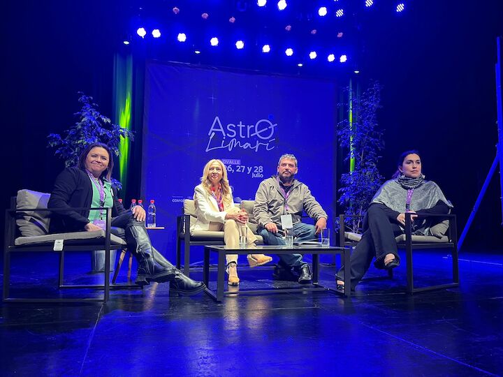 La directora de la Fundación Starlight participa en Astrolimarí en la región de Coquimbo.