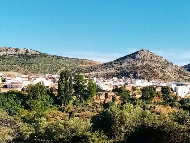 Cuevas del Becerro se convierte en el primer Municipio Starlight de Málaga