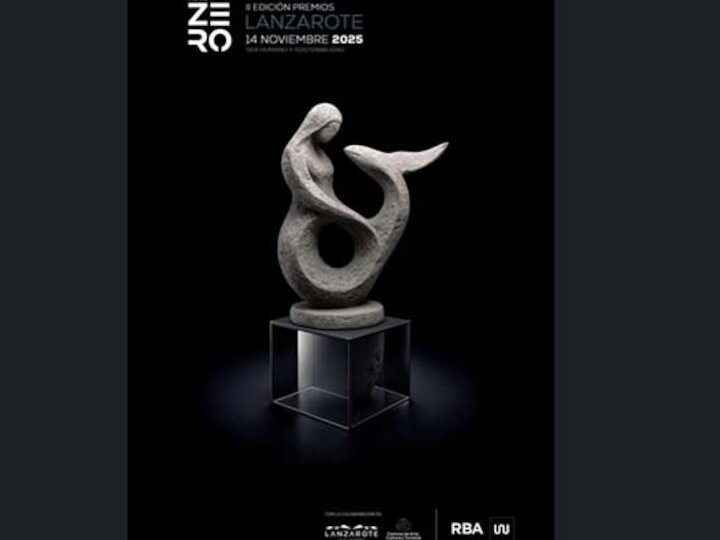 Antonia Varela, reconocida en los Premios Azul Zero por su labor en la protección del cielo y la sostenibilidad