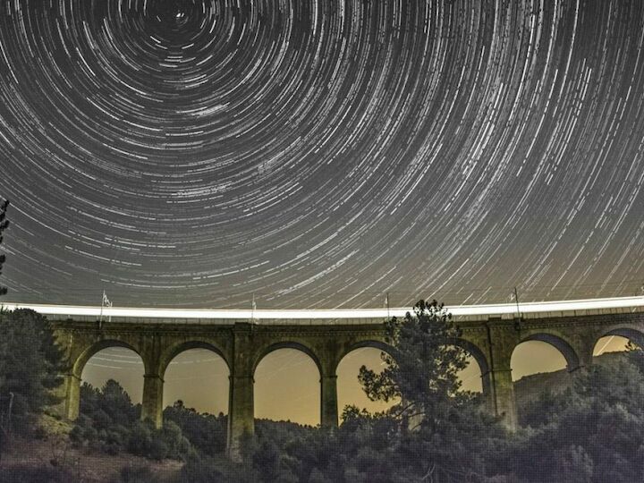 Navas del Marqués recibe la certificación como Pueblo Starlight