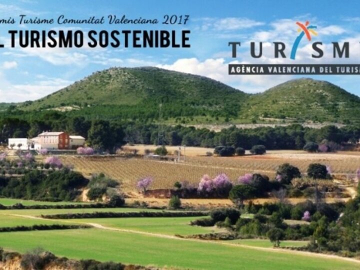 La Generalitat Valenciana concede a la Finca San Agustín, Alojamiento Starlight, el Premio al Turismo con su máxima distinción