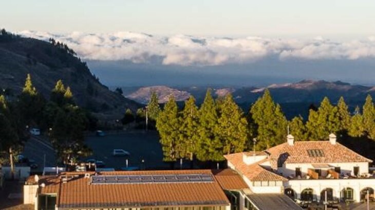 Parador Cruz de Tejeda un alojamiento Starlight sobre las nubes